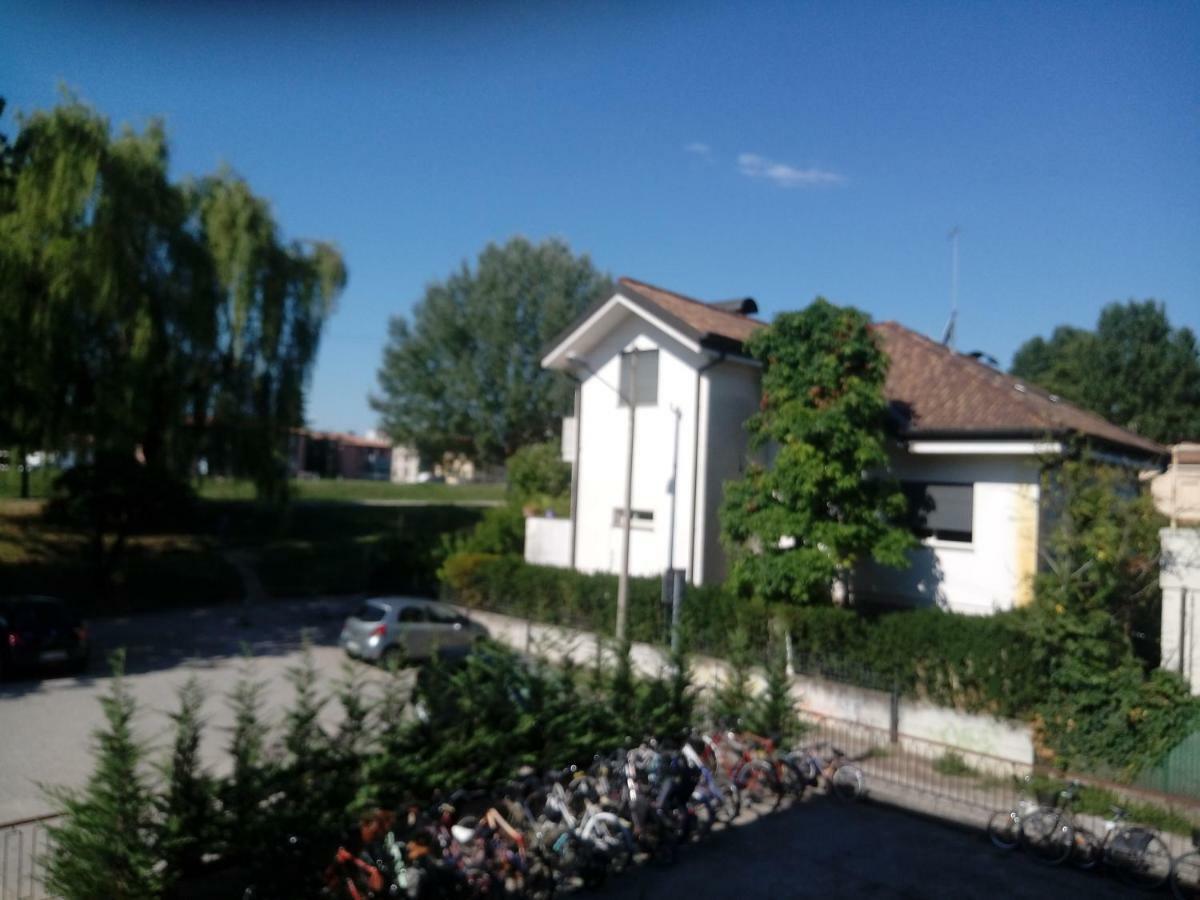 Vicino Al Prato Della Valle Intero Appartamento Parcheggio Facile Di Fronte Padova Eksteriør billede
